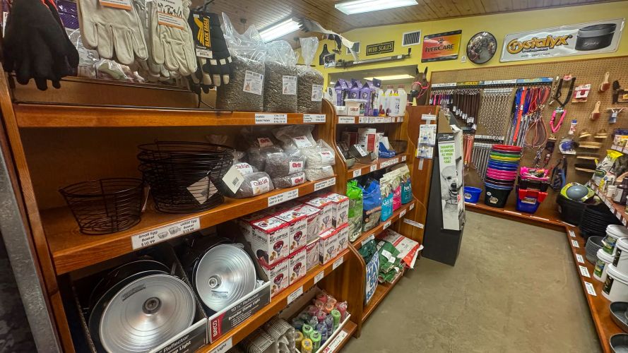 valley-feed-supply-store-2